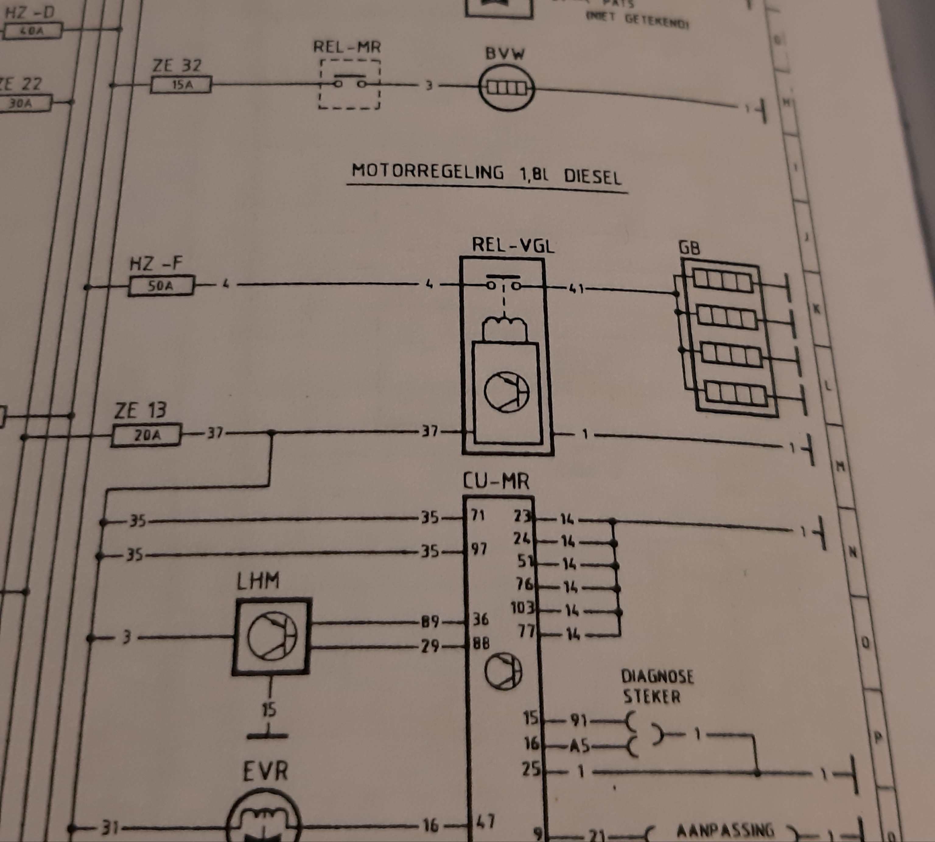 schema gloeirelais Ford orion 1.6D.jpg